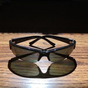 RayBan P sunglasses dark olive gray colored lenses. Similar to Top Gun’s Val K.